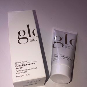 Glo Pumpkin Enzyme Scrub 2 fl oz